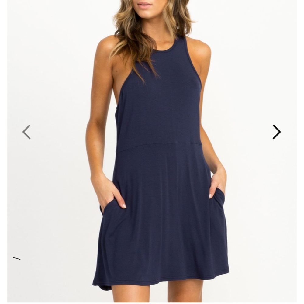 NWT RVCA Iris Dress